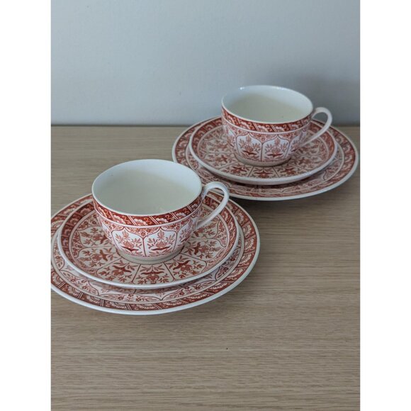 Antique Wedgewood Etruria England Teacup trio 2 sets in Rare red transferware - Picture 12 of 13